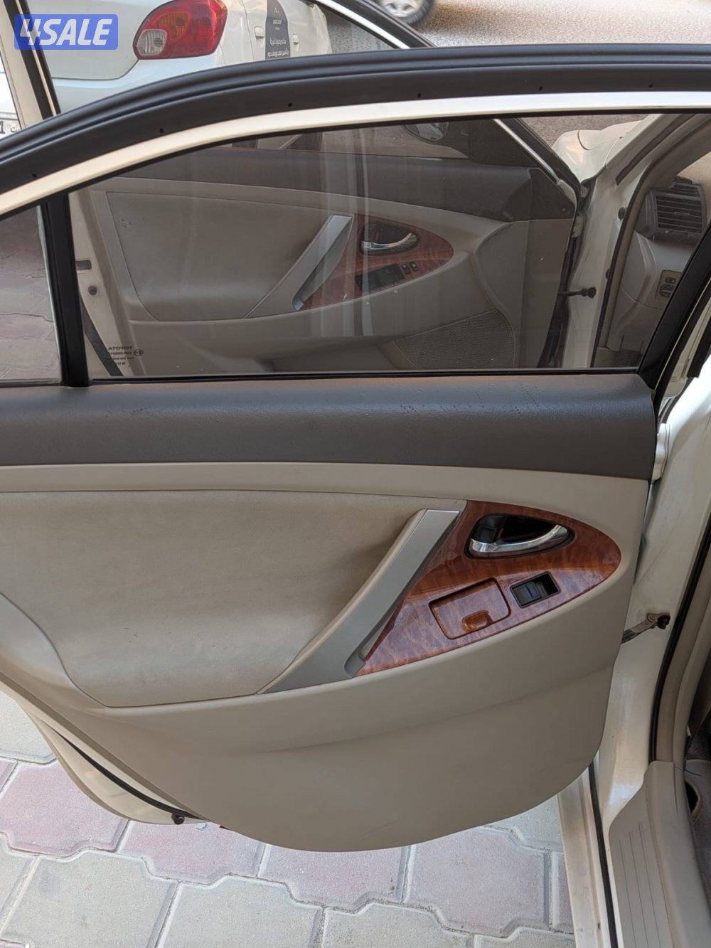 سيارة تيوتا كامري glx ٢٠١١ الفئة الثانية1