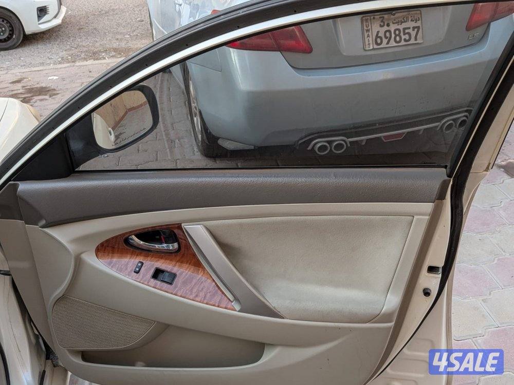 سيارة تيوتا كامري glx ٢٠١١ الفئة الثانية5