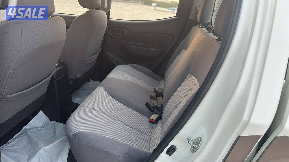 البيع وانيت مينسوبي موديل 2022 L2000 صبغ الوكاله قير عادي دبل شرط الفح2