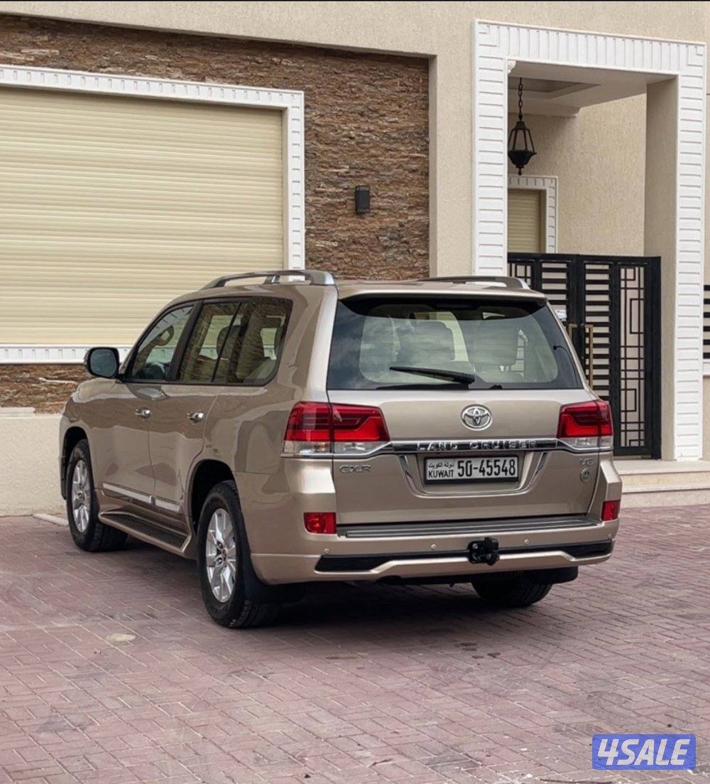 لاندكروزر 20183
