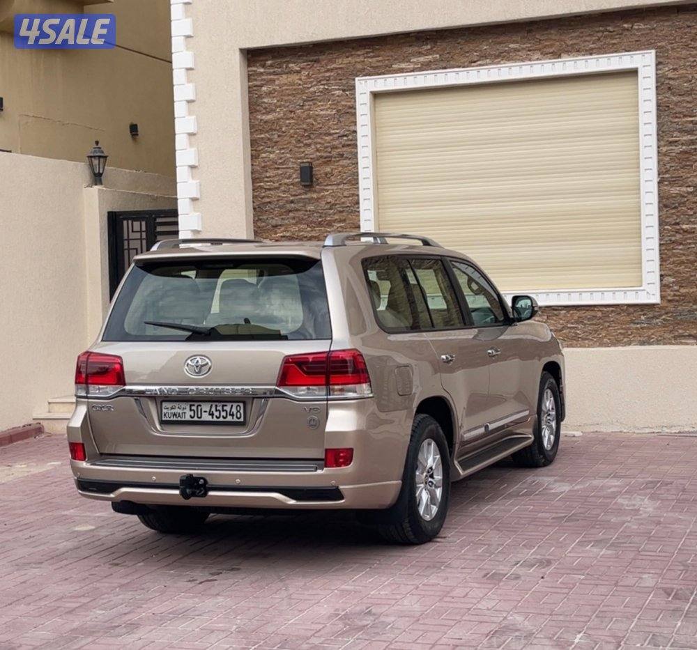 لاندكروزر 20184