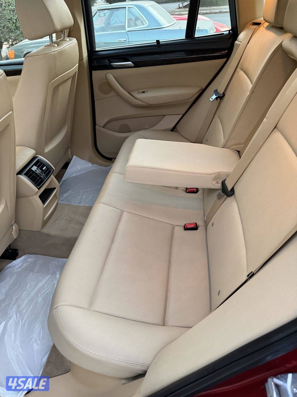 للبيع بي أم x3 موديل 2014 الون عنابي من داخل جلد بيج ماشي ١٥٩6