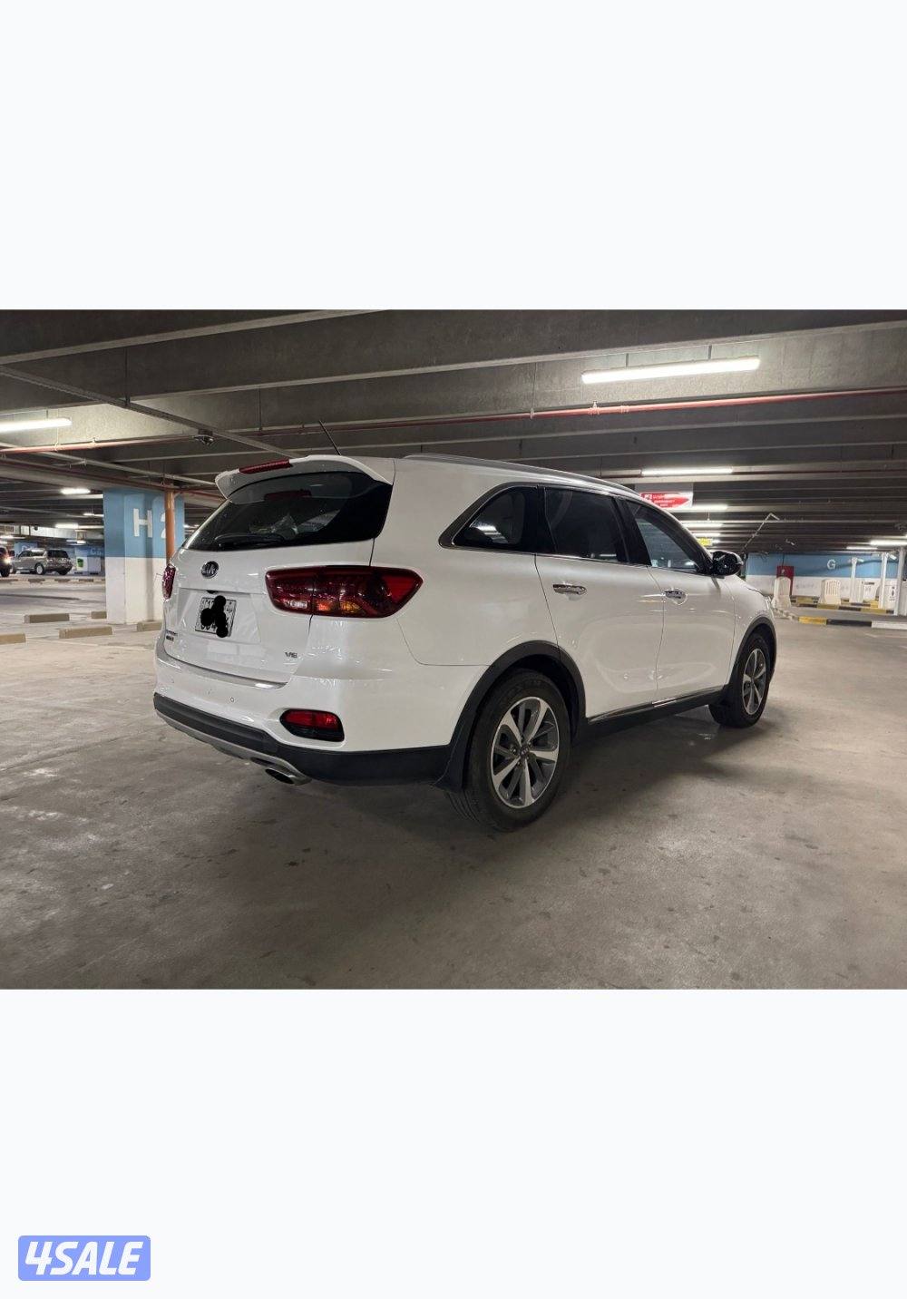 كيا سورينتو بحالة الوكاله3