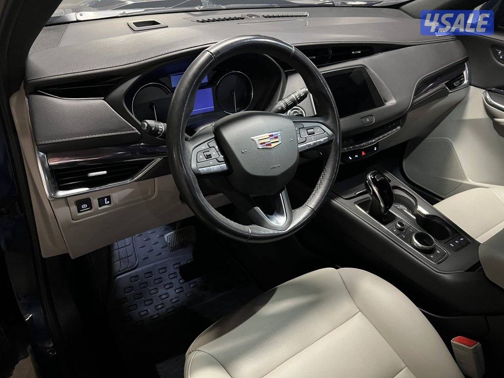 Cadillac XT4 Base Luxury 2.0L Turbo 20227