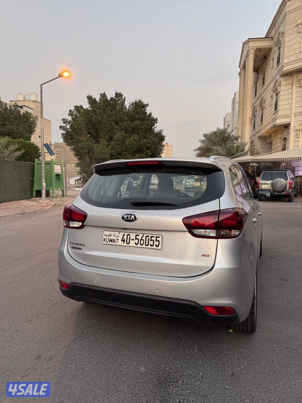 كيا كارينز 20183
