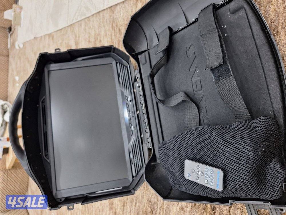 للبيع شاشه جيمز بجنطه مع ريموت0