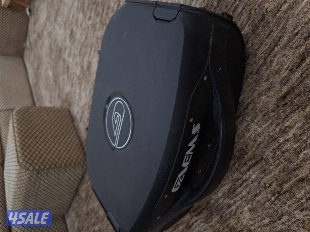 للبيع شاشه جيمز بجنطه مع ريموت4