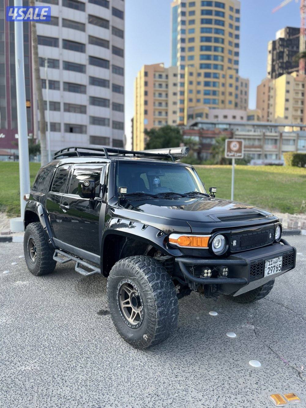 تويوتا FJ موديل 2012 الموتر متجهز بالكامل شرط الفحص1