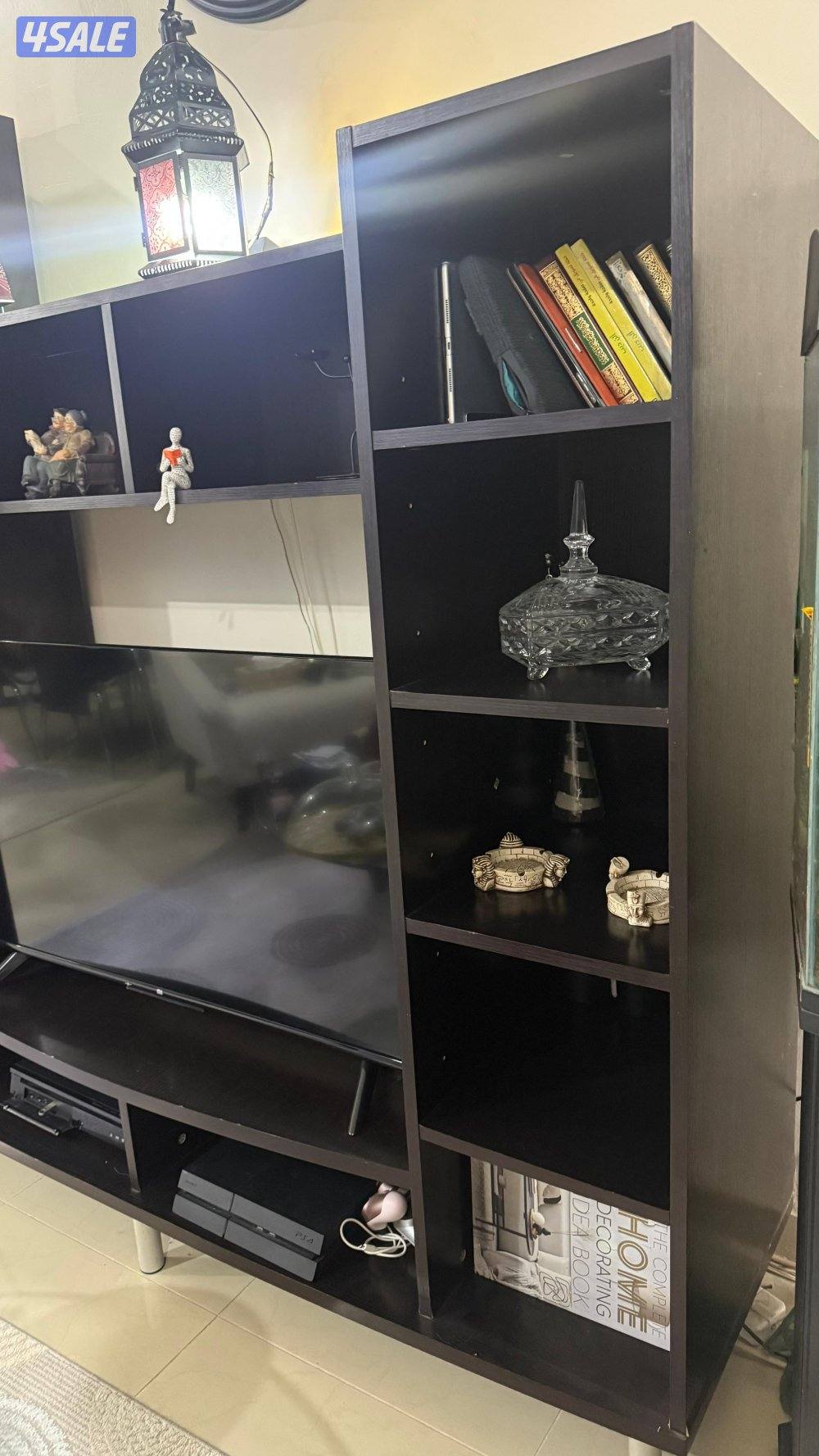 للبيع مكتبة تليفزيون ايكيا بحالة فوق الممتاز2
