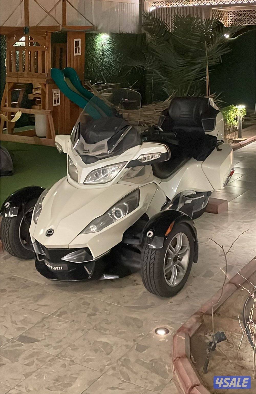 للبيع كانام RT موديل ٢٠١٢ فول اوبشن اربع سماعات بلوتوث2