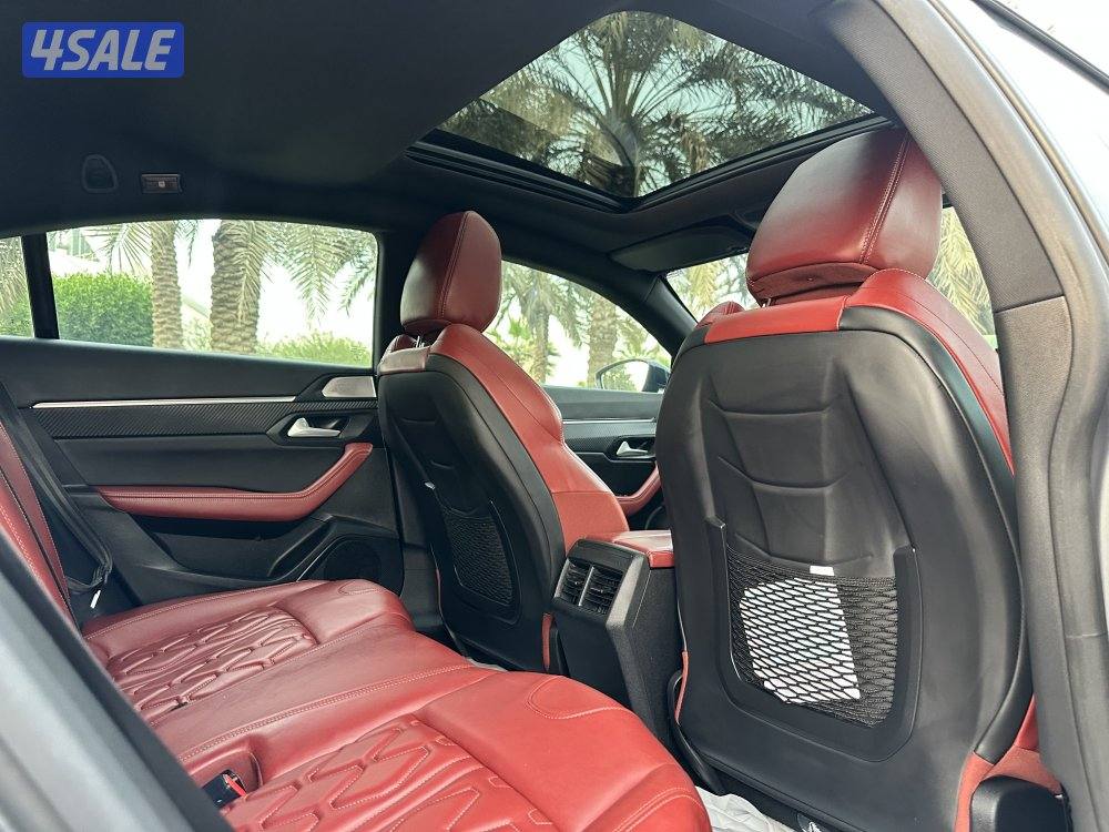 للبيع بيجو 508 GT-LINE عداد 90الف9