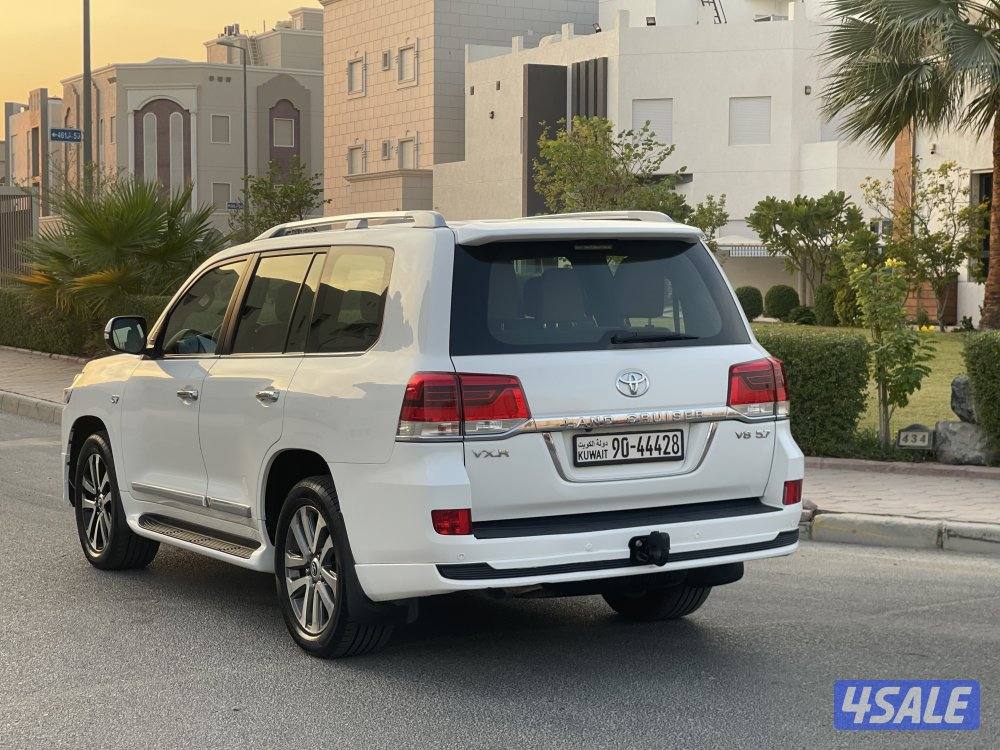 لاندكروزر VXR3