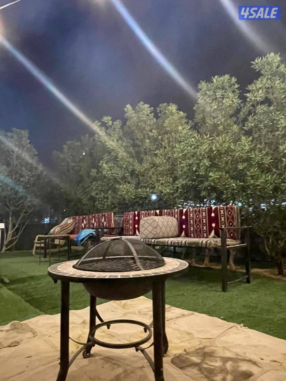 للايجار مخيم4