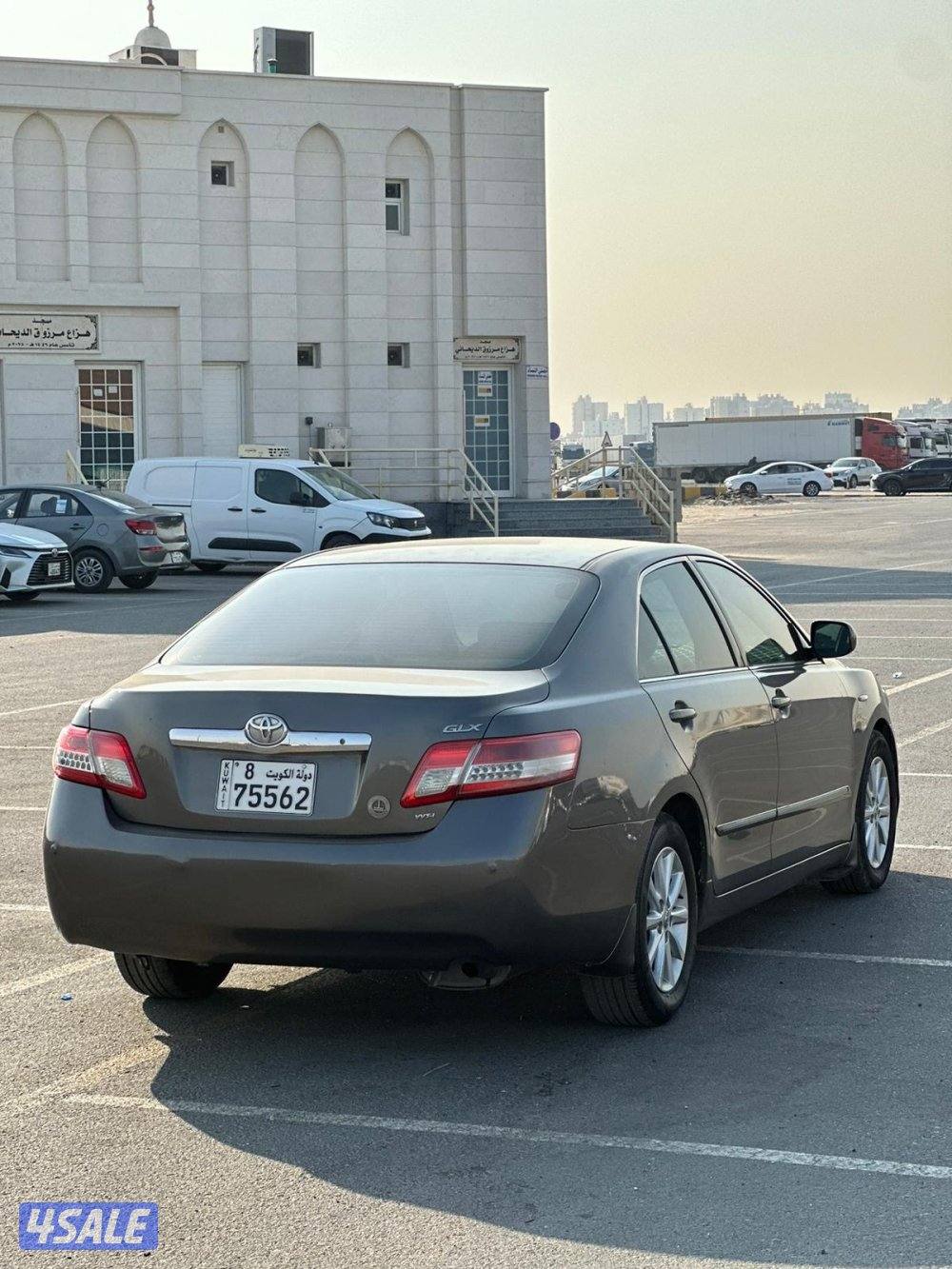 كامري GLX مديل 2011 عداد 154 بحالت الوكاله2