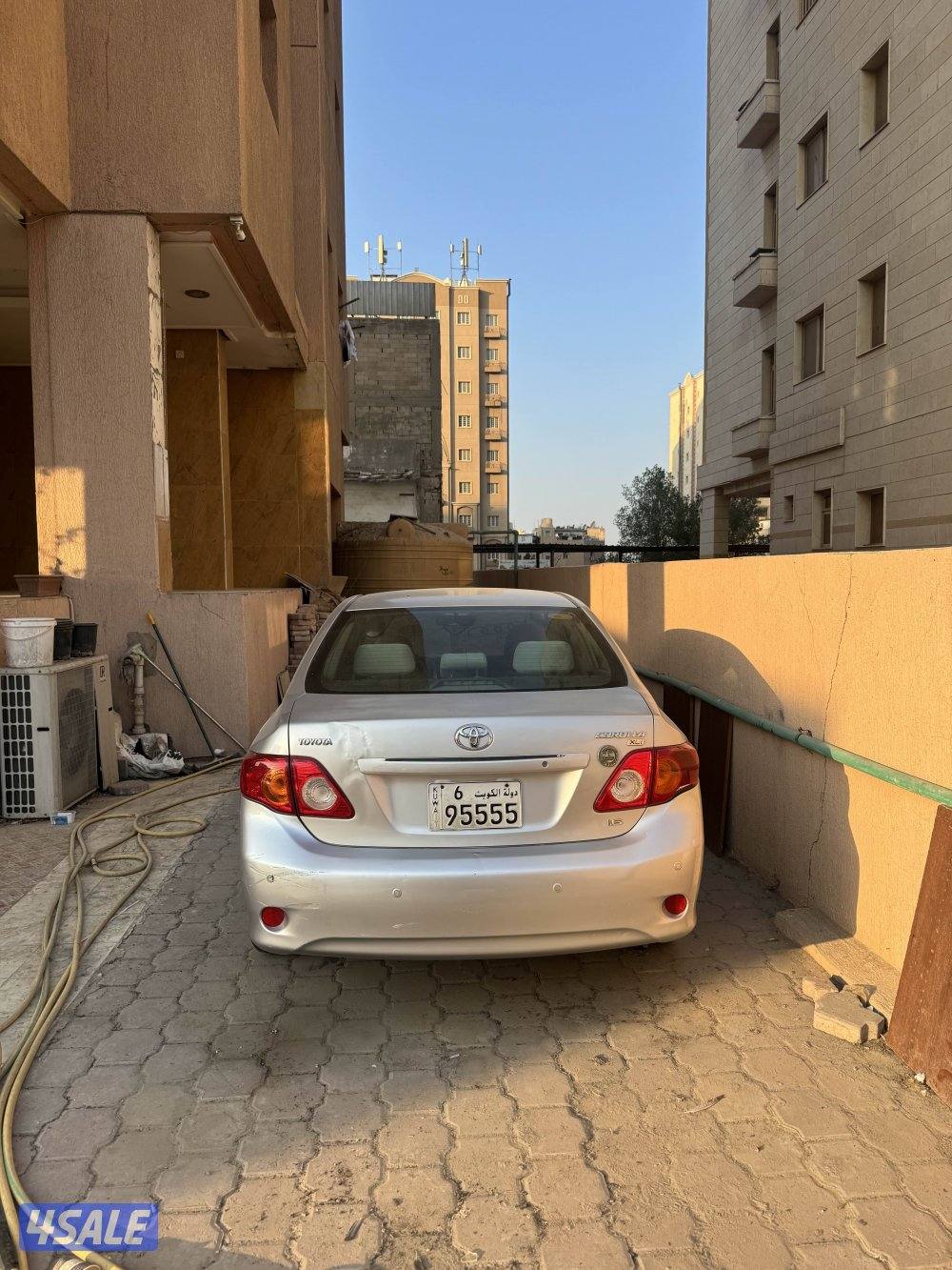 تويوتا كورولا ٢٠٠٩ ممشي ٧٧ الف كم فقط - صبغ الوكالة - corolla 77000 KM7