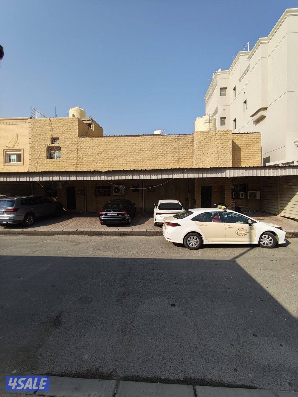 للبيع بيت في الدوحة0