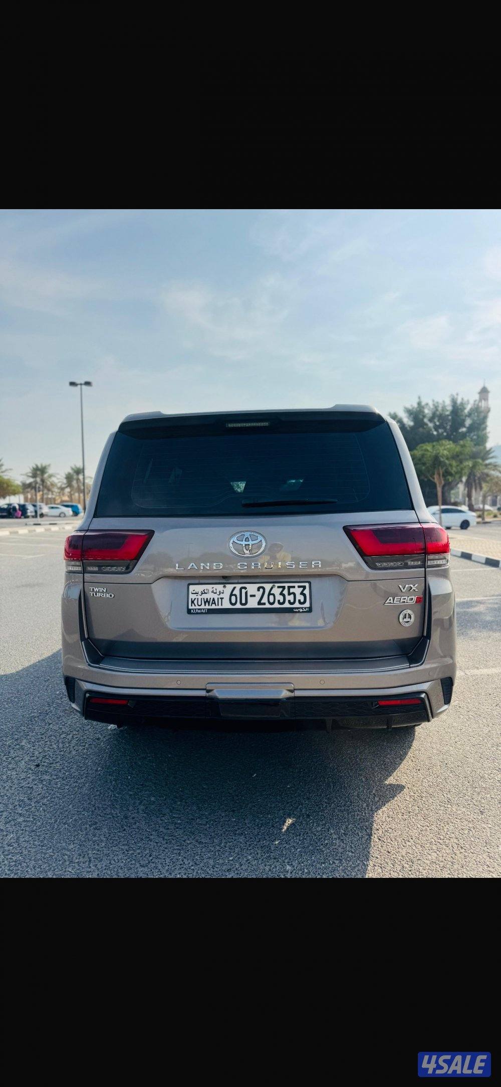 للبيع تيوتا لاندكروزس VX3