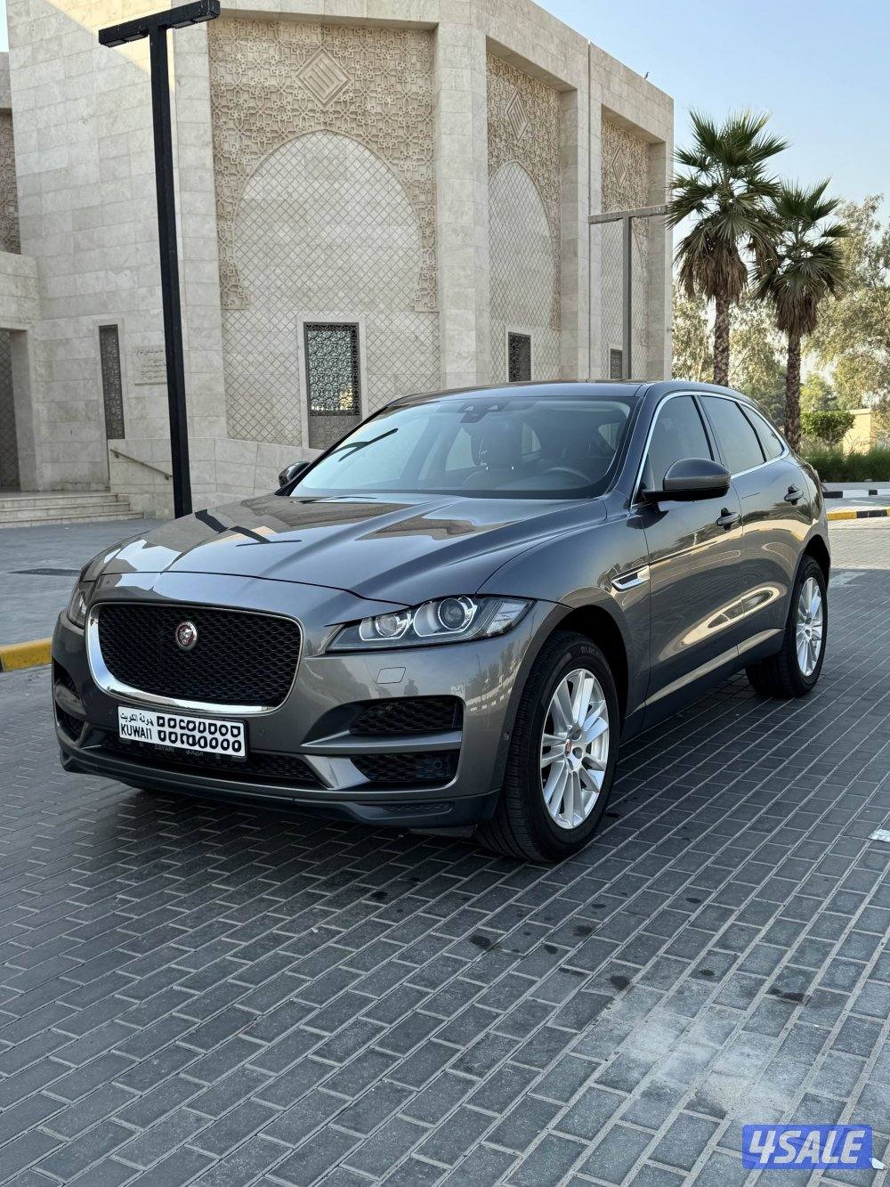 F-PACE بحالة الوكالة اعلى فئة0