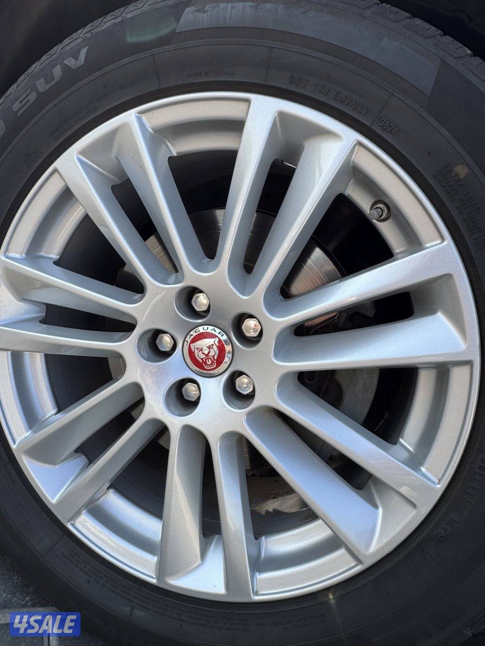 F-PACE بحالة الوكالة اعلى فئة7