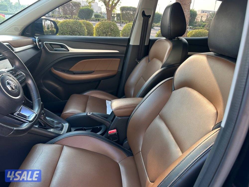 جيب ام جي ZS  مديل 2020 ماشي 100 كامل المواصفات صبغ الوكاله شرط الفحص8