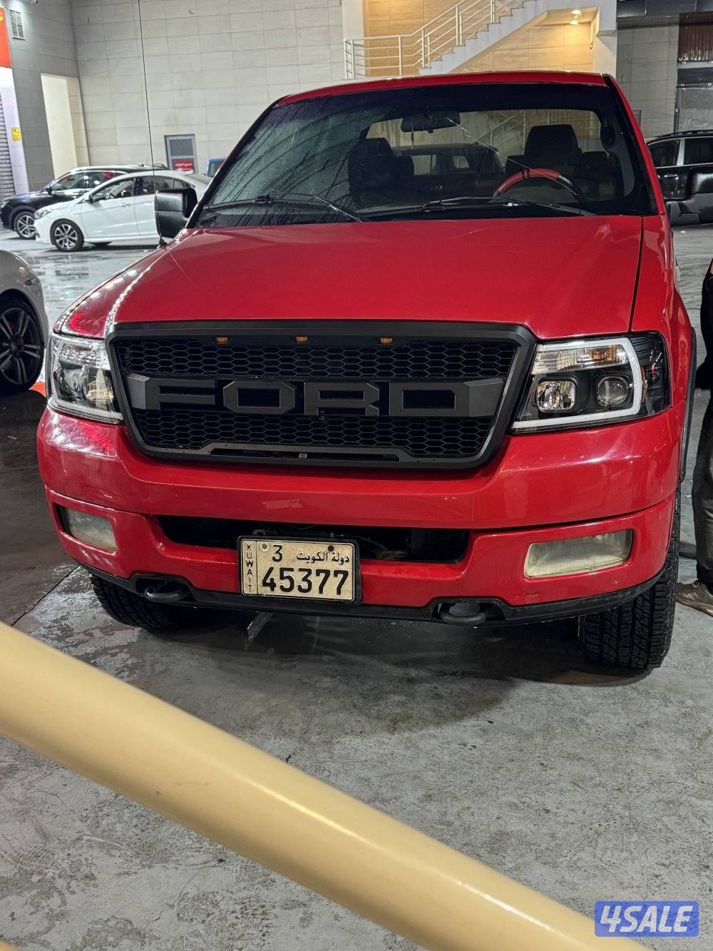 للبيع وانيت فورد f150 مخصر0