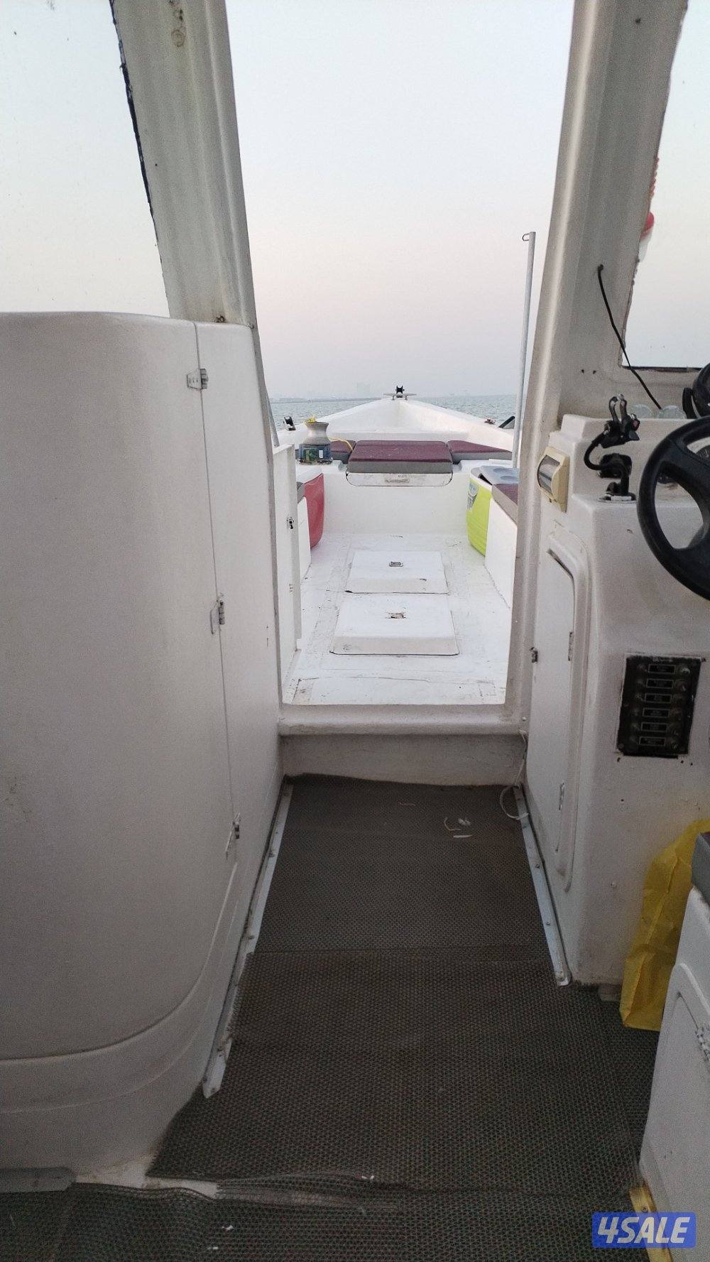 طراد 28 قدم  كاسر الأمواج مصنع السندباد الأمارات9