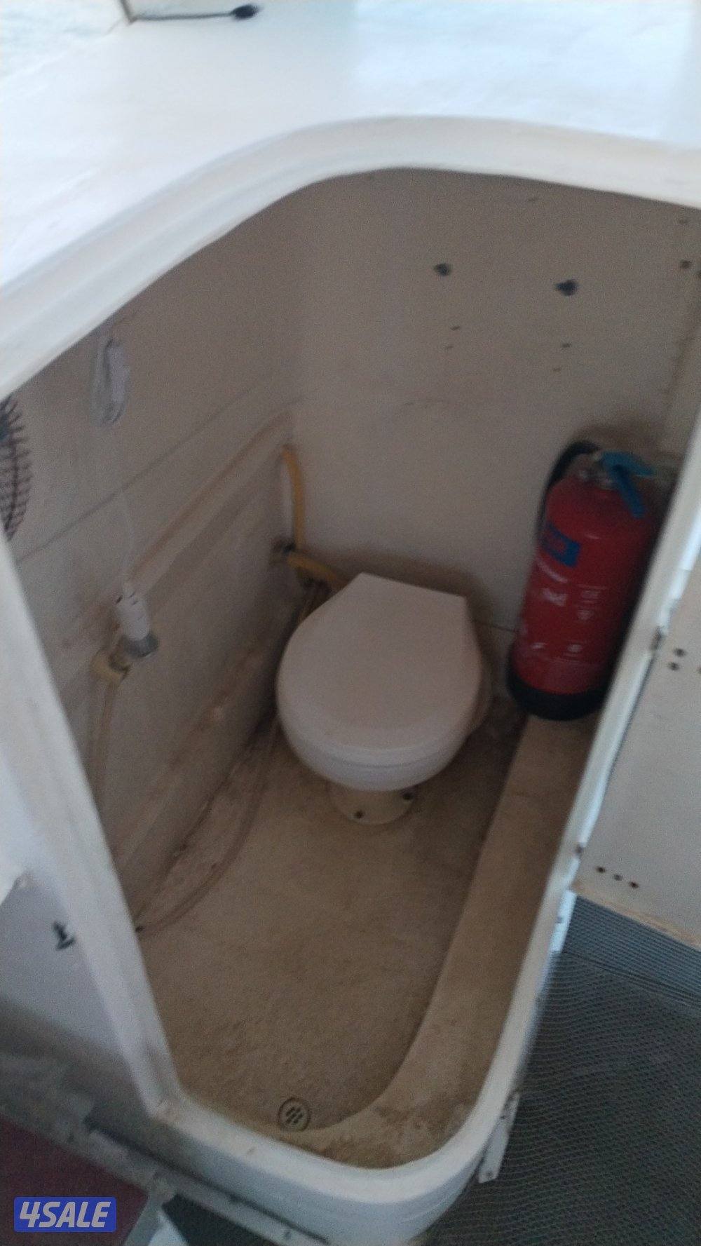 طراد 28 قدم  كاسر الأمواج مصنع السندباد الأمارات13