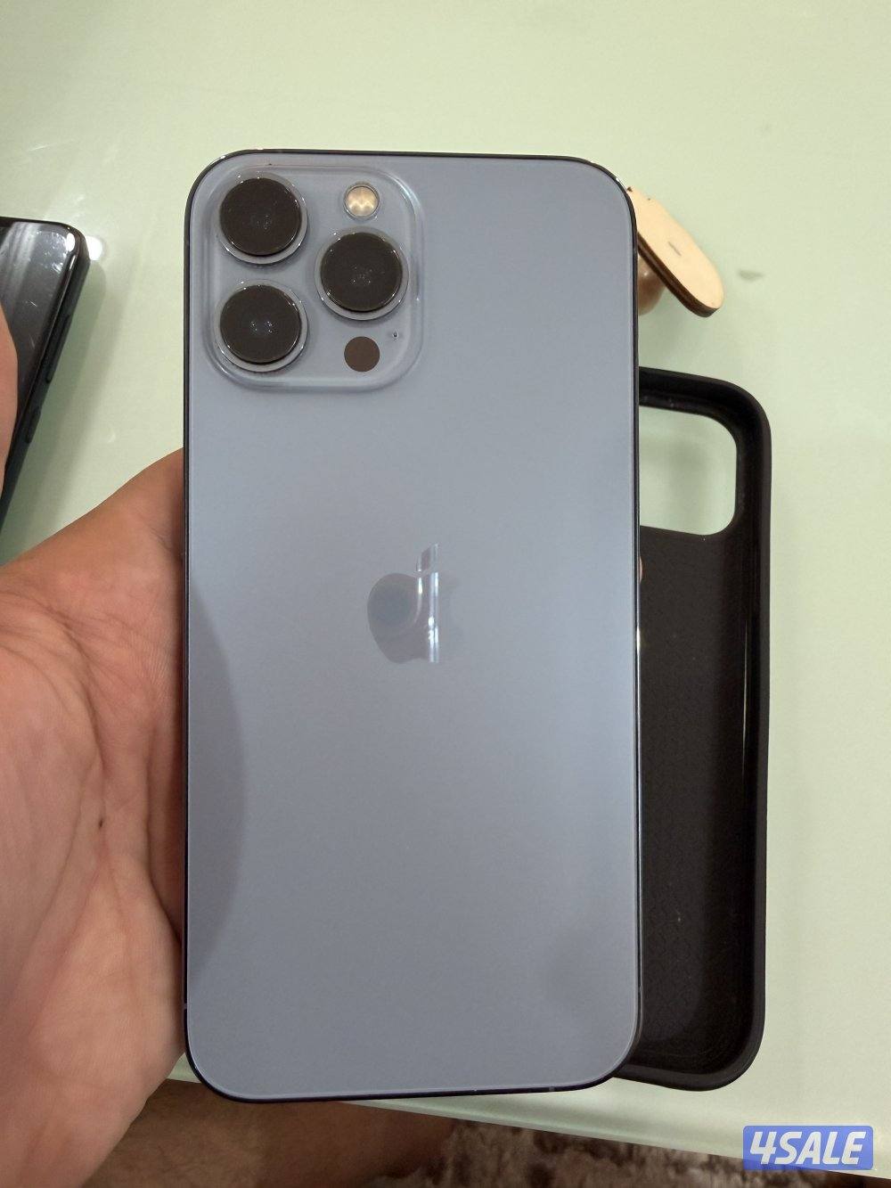 iPhone 13 pro max 128 GB1