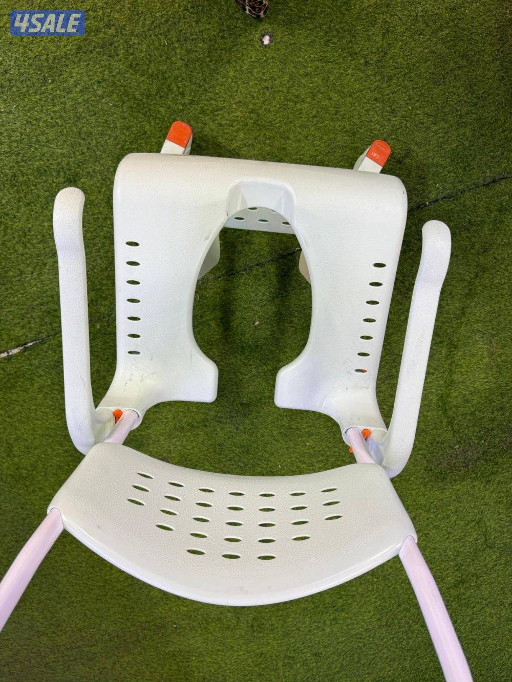 للبيع كرسي حمام0