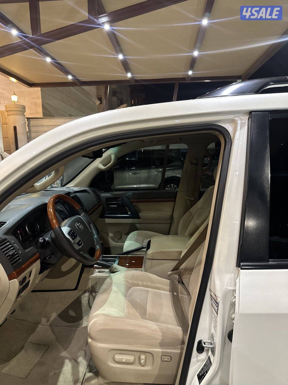 لبيع لاند كروز 2013 وارد الساير3