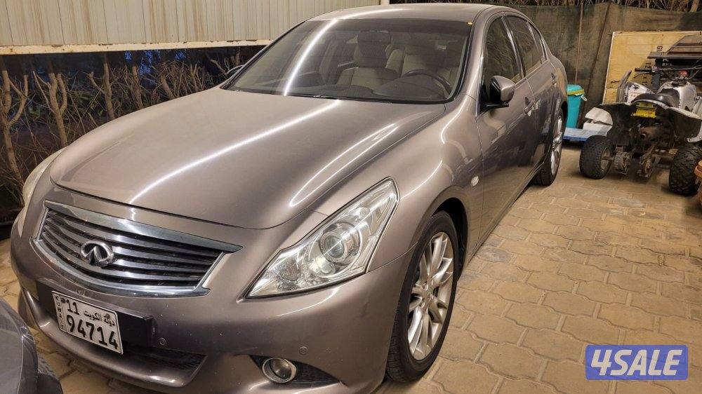 انفينيتي G25 بحالة ممتازة0