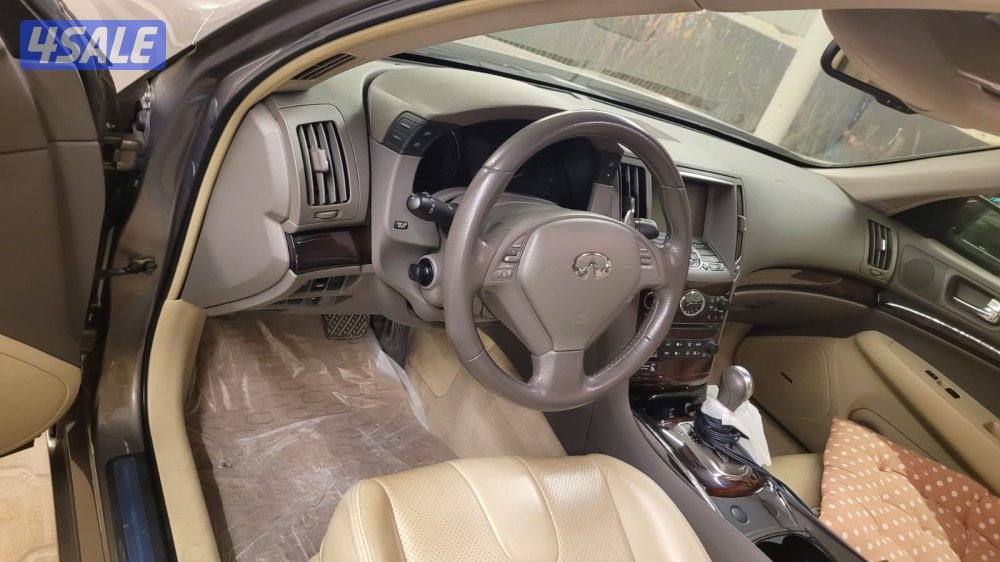 انفينيتي G25 بحالة ممتازة1