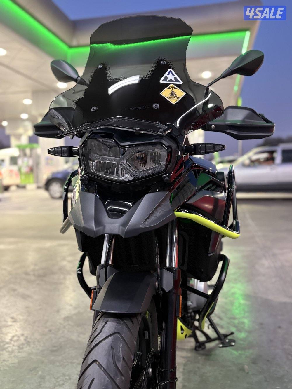 Bmw 750 triprl blak4