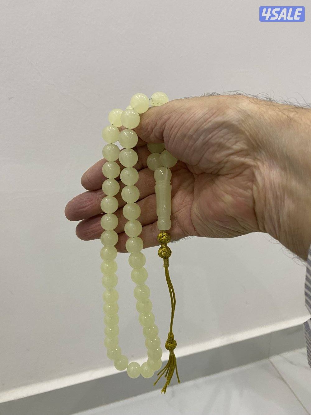 للبيع ثلاث مسابيح تضيئ بالليل3