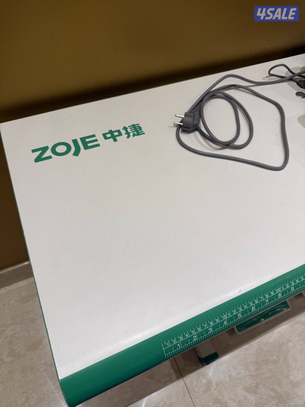 مكينة خياطة ومكينة دقة الخياطة جديدة من الوكالة مع كامل المستلزمات2