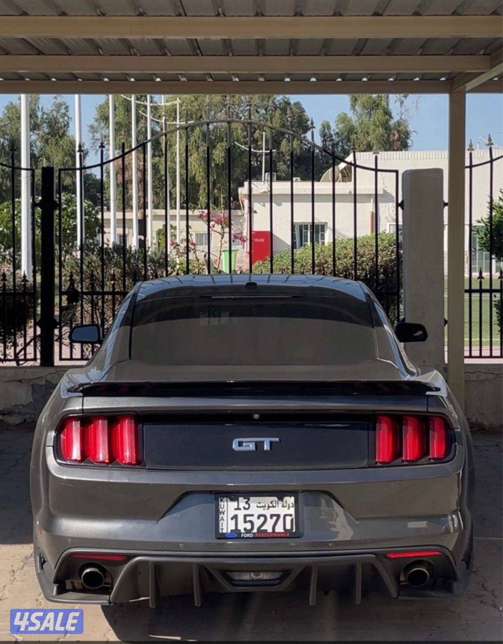 للبيع موستنق ٢٠١٥ شرط الفحص (قير-مكينه-شاصي ) قير عادي ماشي ٢٠٠كيلو5