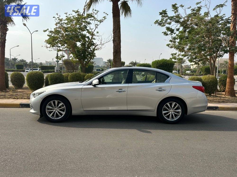 بحالة ممتازه2