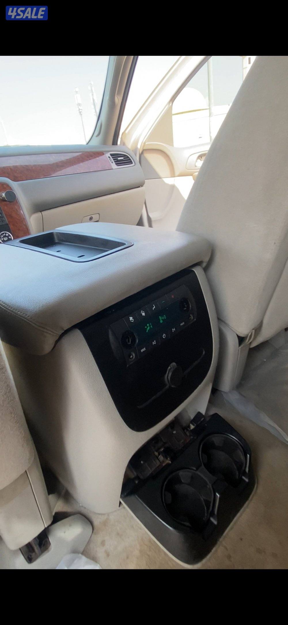 تاهو 2008شرط الفحص قير مكينه شاصي البدي قطعه واحده مدقر امامي يسار LT7