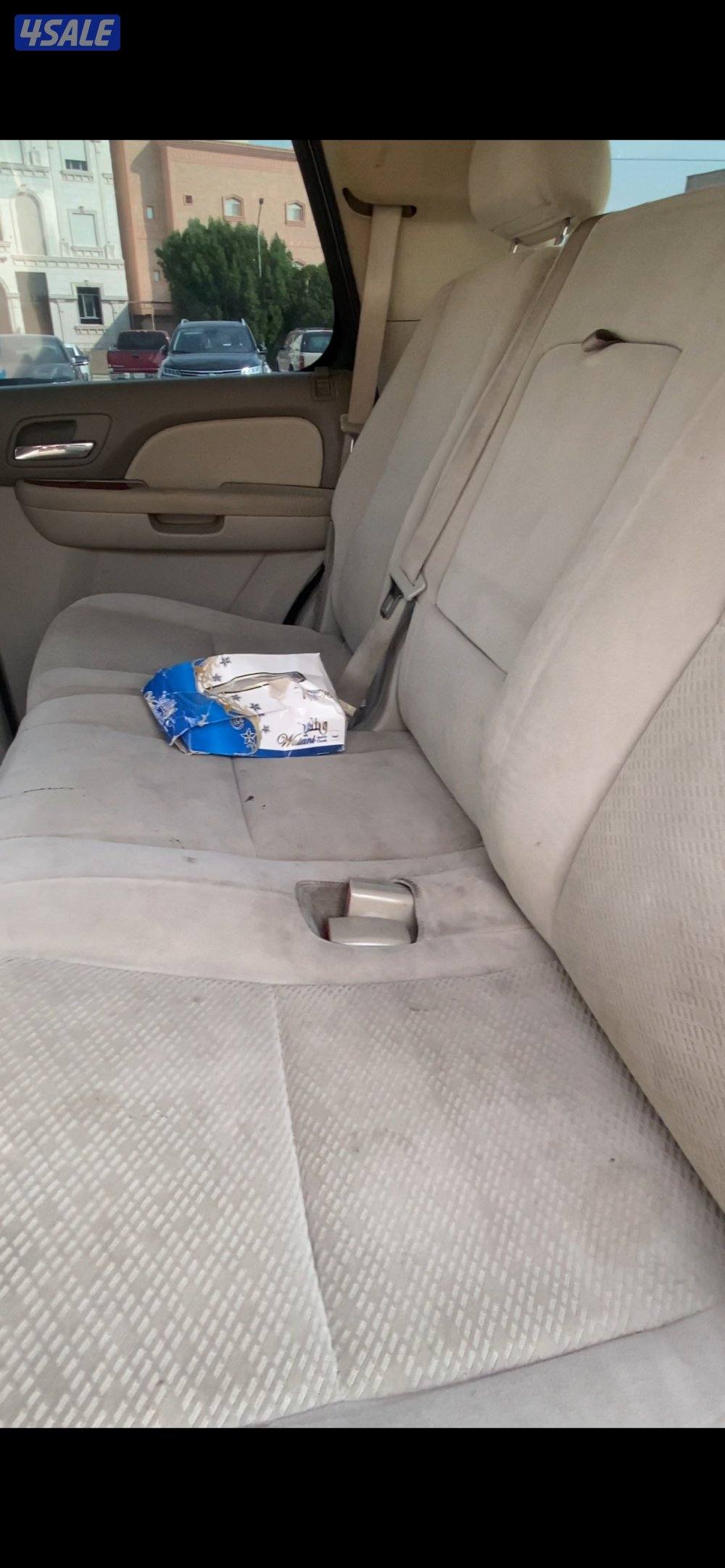 تاهو 2008شرط الفحص قير مكينه شاصي البدي قطعه واحده مدقر امامي يسار LT8