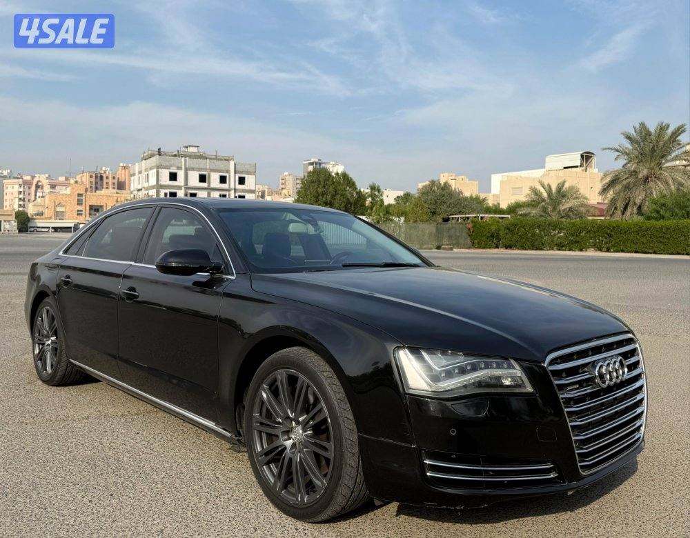 بحالة ممتازة جدا اودي A8L وكالة الكويت موديل 2011 مواصفات خاصة داخلية1