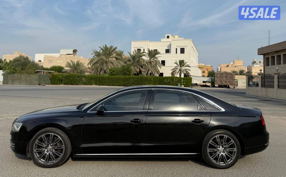 بحالة ممتازة جدا اودي A8L وكالة الكويت موديل 2011 مواصفات خاصة داخلية7