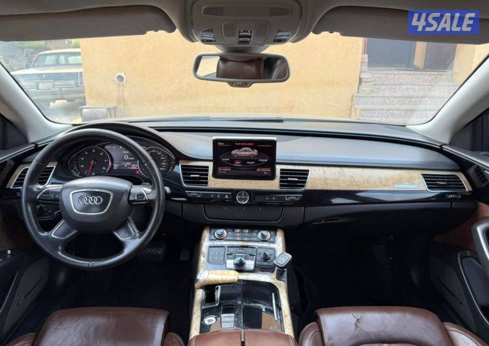 بحالة ممتازة جدا اودي A8L وكالة الكويت موديل 2011 مواصفات خاصة داخلية8