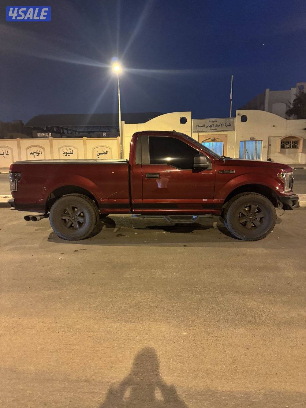 للبيع وانيت فورد f1501