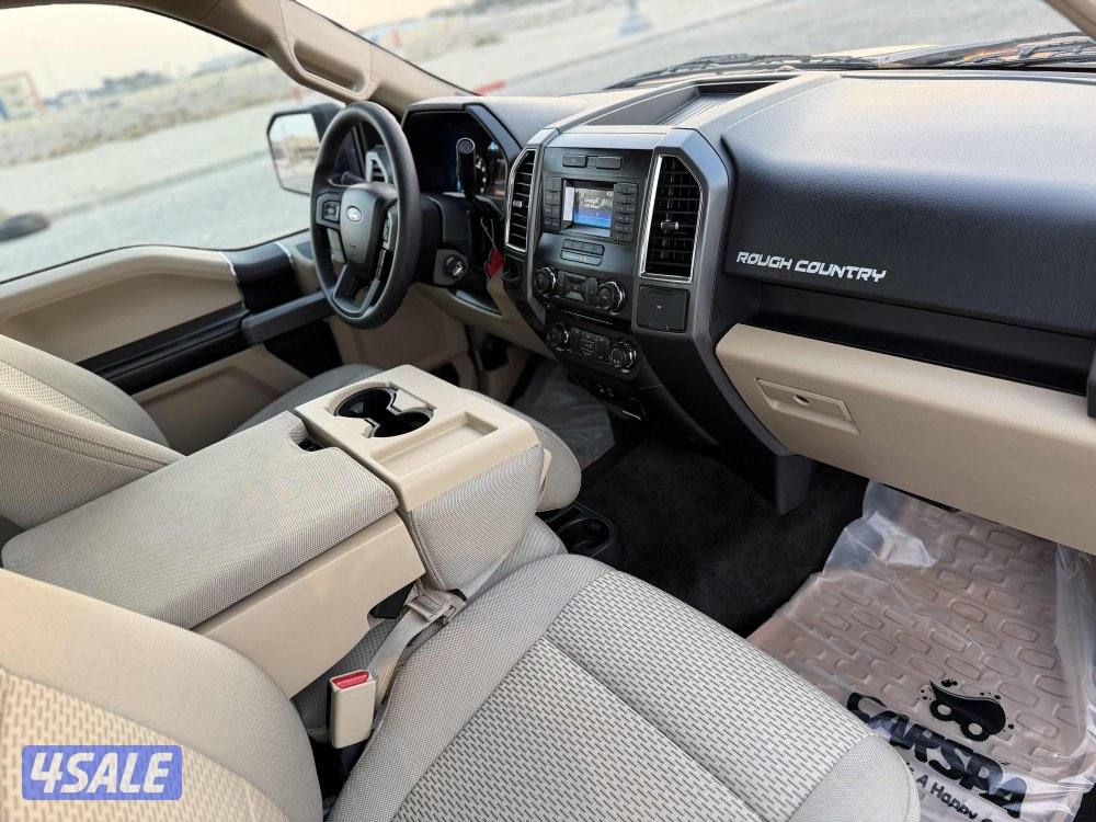 وانيت فورد 2015 بحالة المصنع2