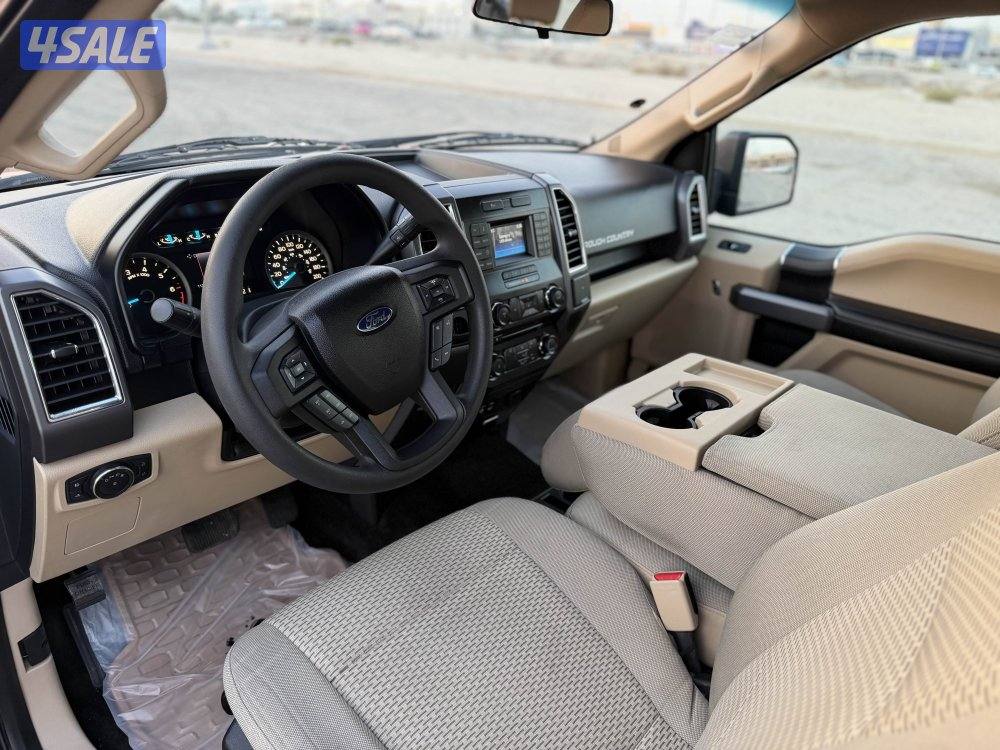 وانيت فورد 2015 بحالة المصنع7