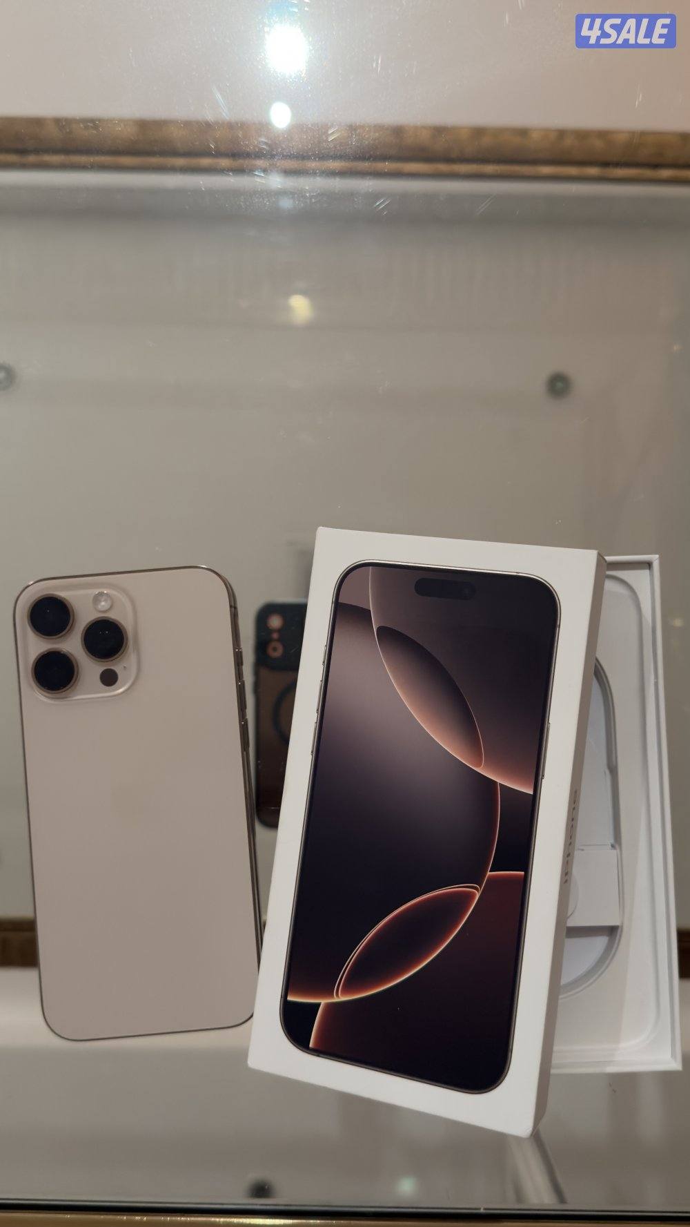 للبيع ابفون 16 برو ماكس 256GB بطارية 94% في كفالة لشهر 11