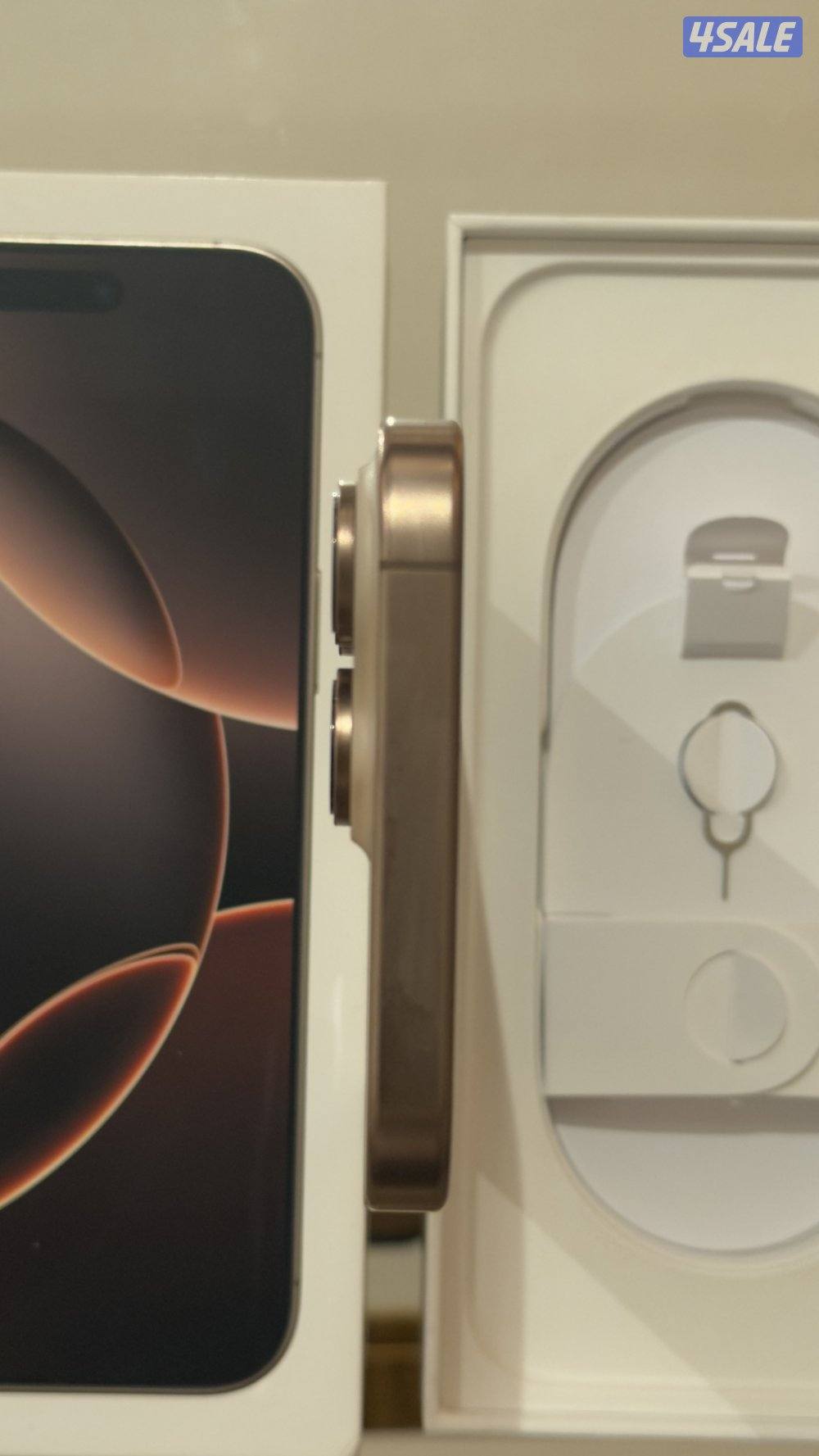 للبيع ابفون 16 برو ماكس 256GB بطارية 94% في كفالة لشهر 18