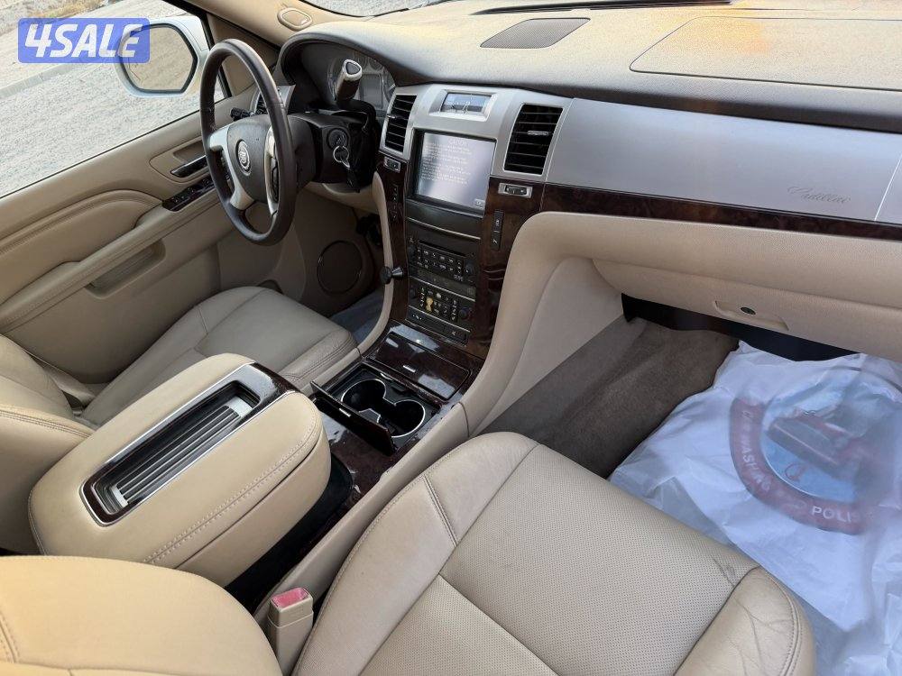 اسكاليد 2013 شرط فحص8