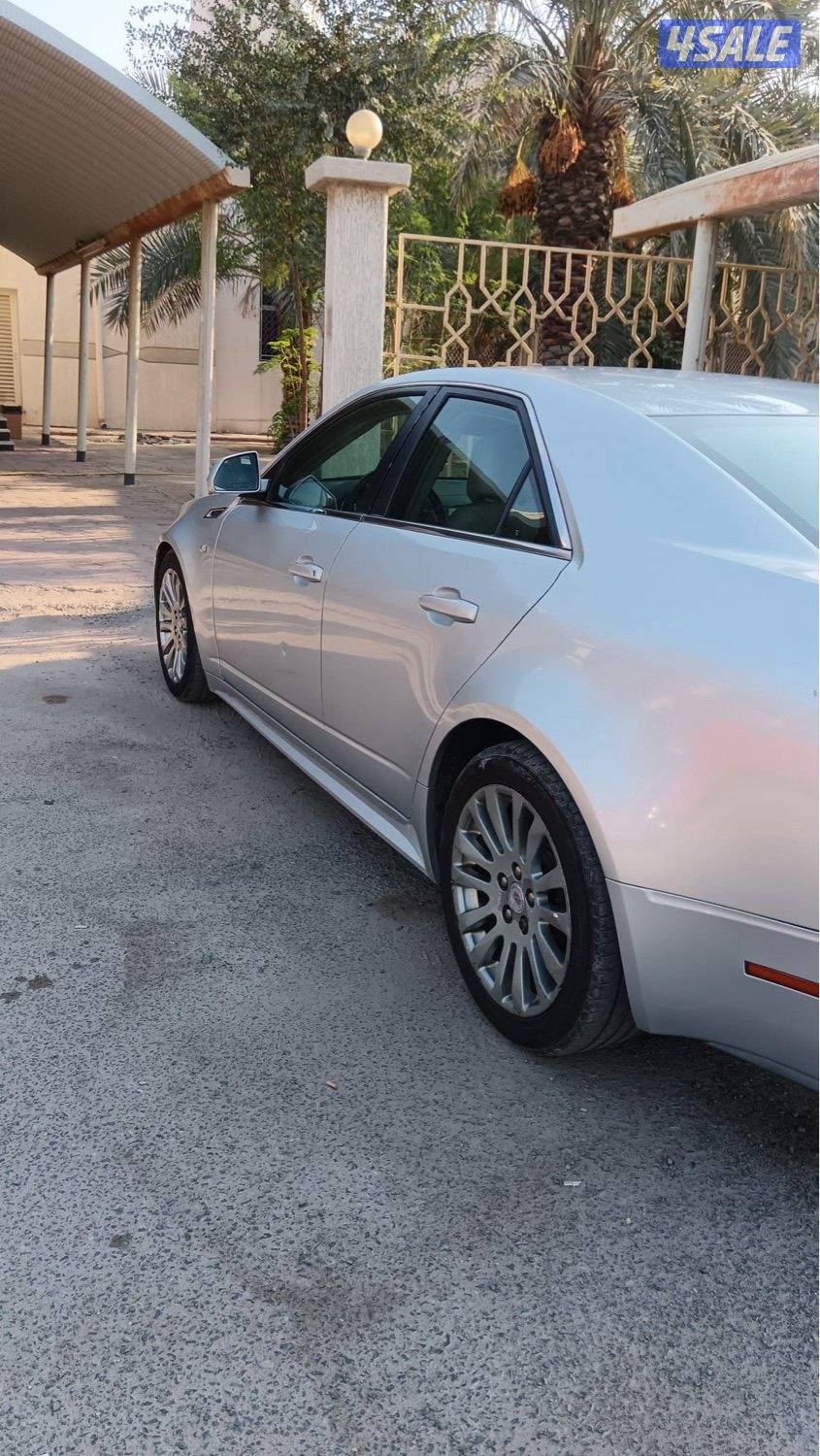 للبيع كاديلاك 2012 بيعة سريعة7