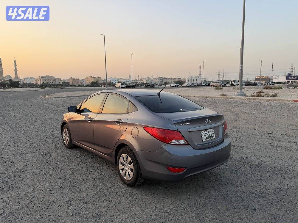 اكسنت 2016 بحالة المصنع كالجديد6